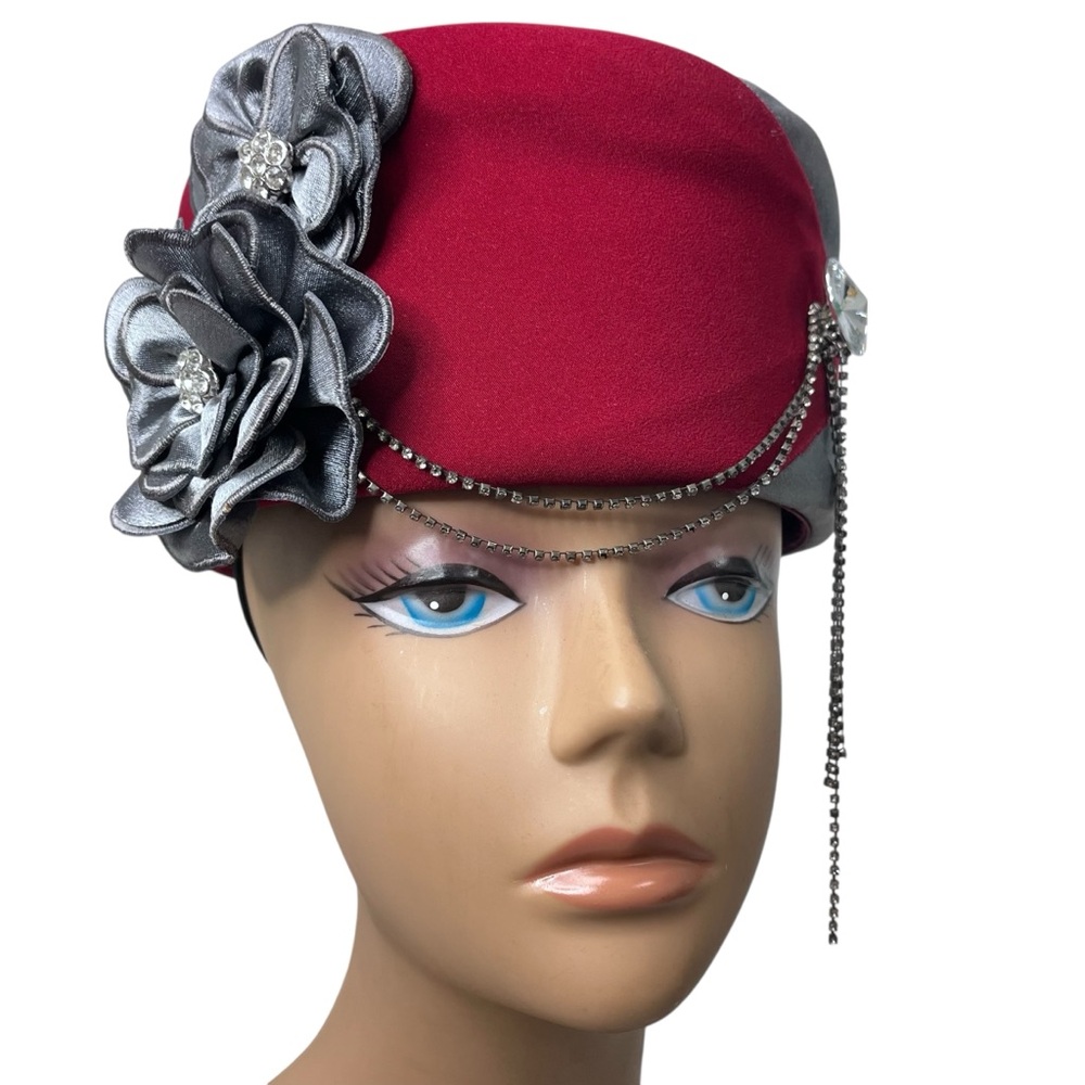 Lisa Rene Red Felt Satin Flower Chain Rhinestone Pillbox-Style Hat - Picture 1 of 15